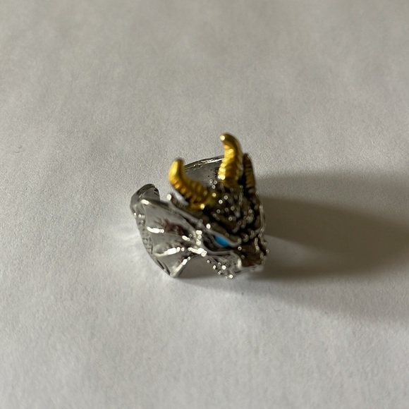 Vintage Metallic Dragon Ring - Picture 3 of 6